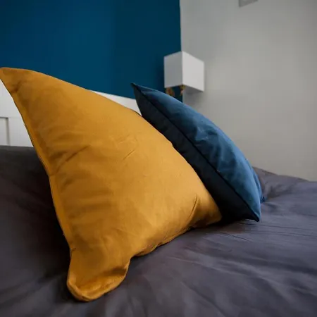 Manuela San Domenico Centro Storico