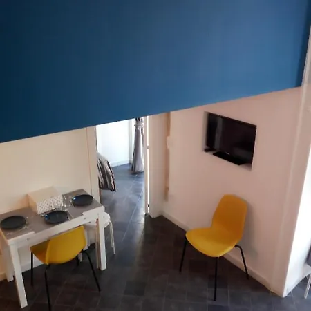 Manuela San Domenico Centro Storico Apartament Neapol